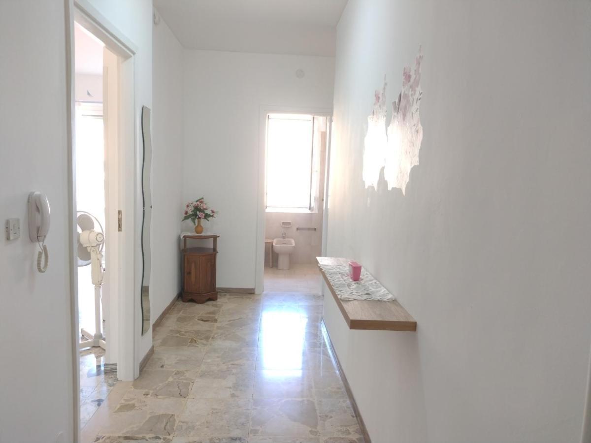 Apartmán Casa Fronte Mare Ventimiglia Exteriér fotografie